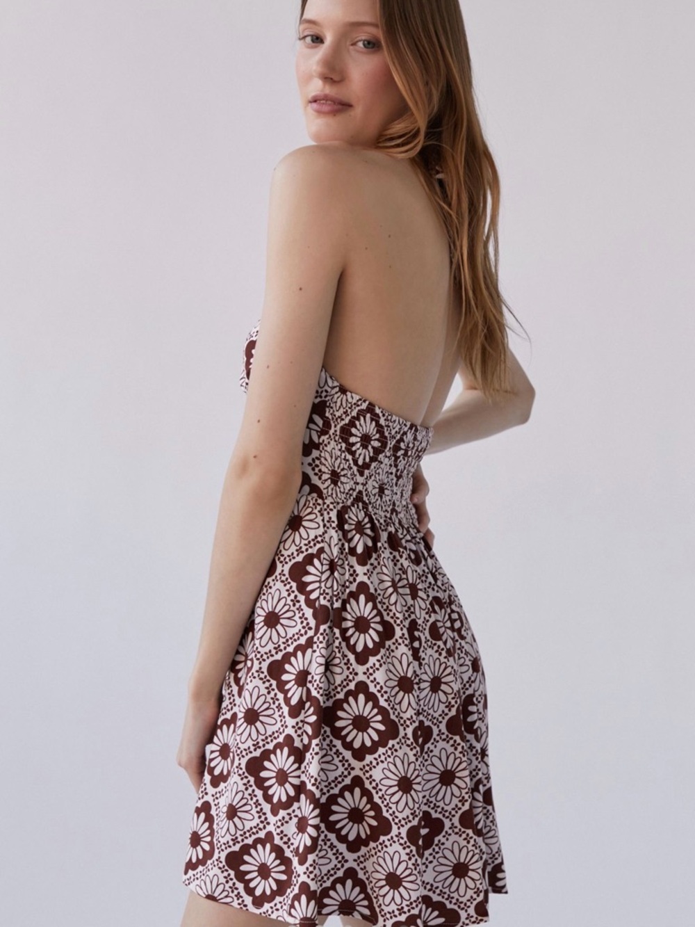Urban Outfitters UO Lady Printed Floral Halter Mini Dress Size L - Picture 8 of 8